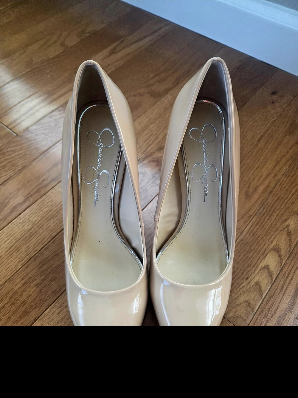 Jessica Simpson Nude Patent Platform Pumps